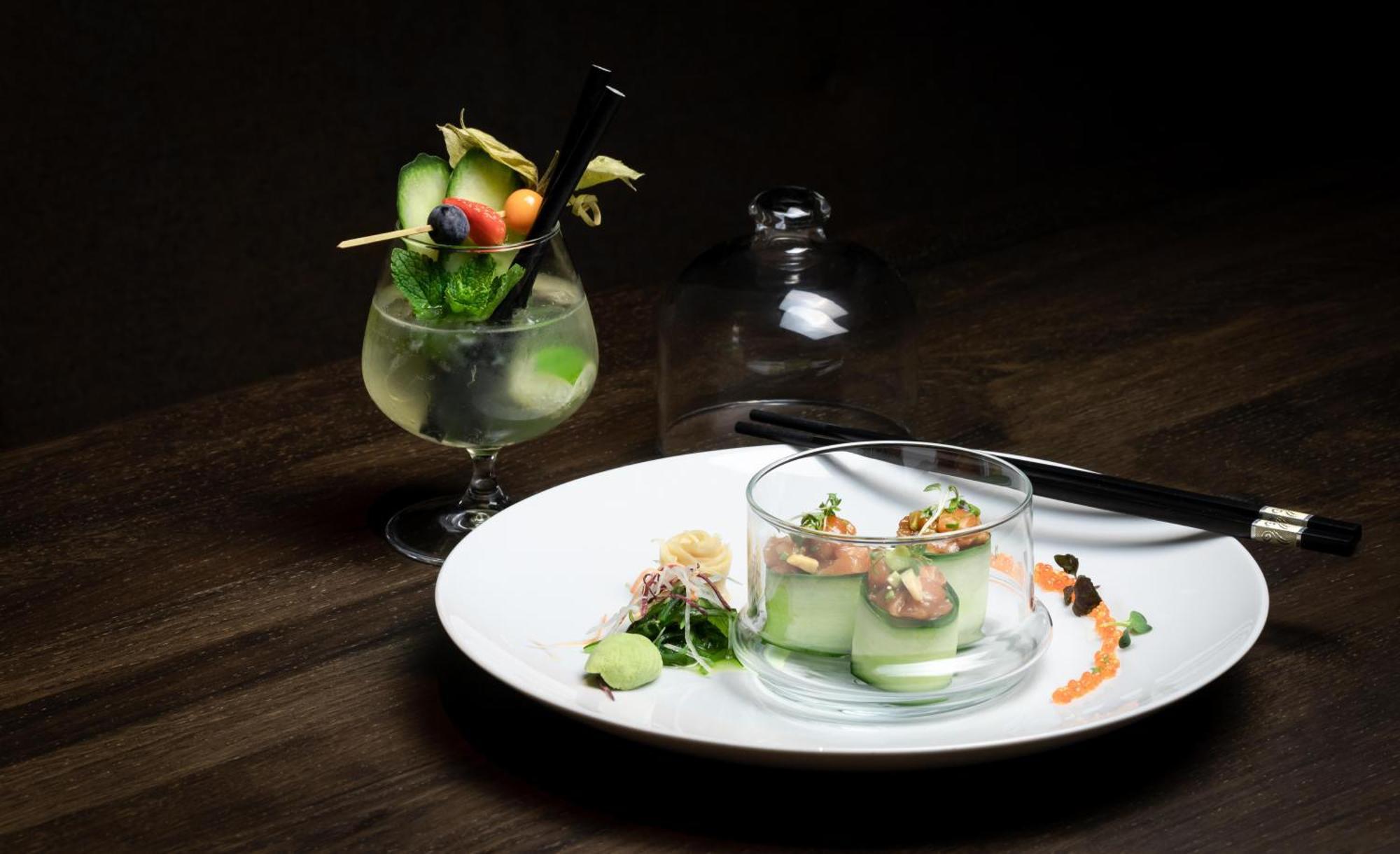 KPM Hotel&Residences Berlín Exterior foto A cucumber and crab appetizer